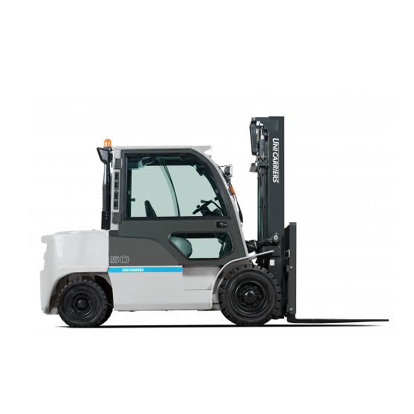 ДИЗЕЛОВ МОТОКАР UniCarriers GX 3-5т.
